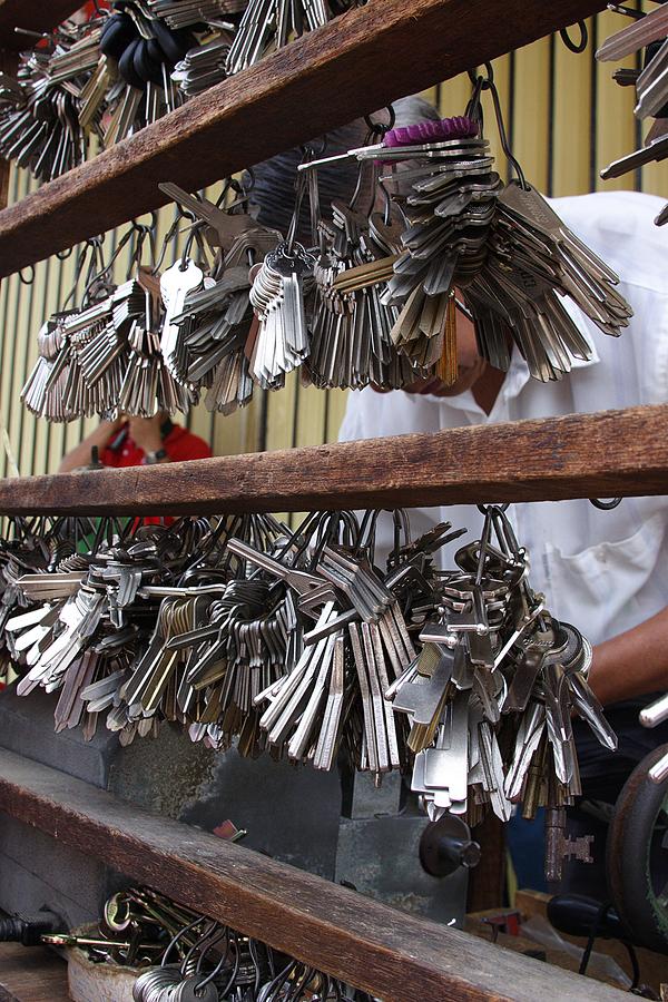 Locksmiths Job, Salary, and School Information Career Resources