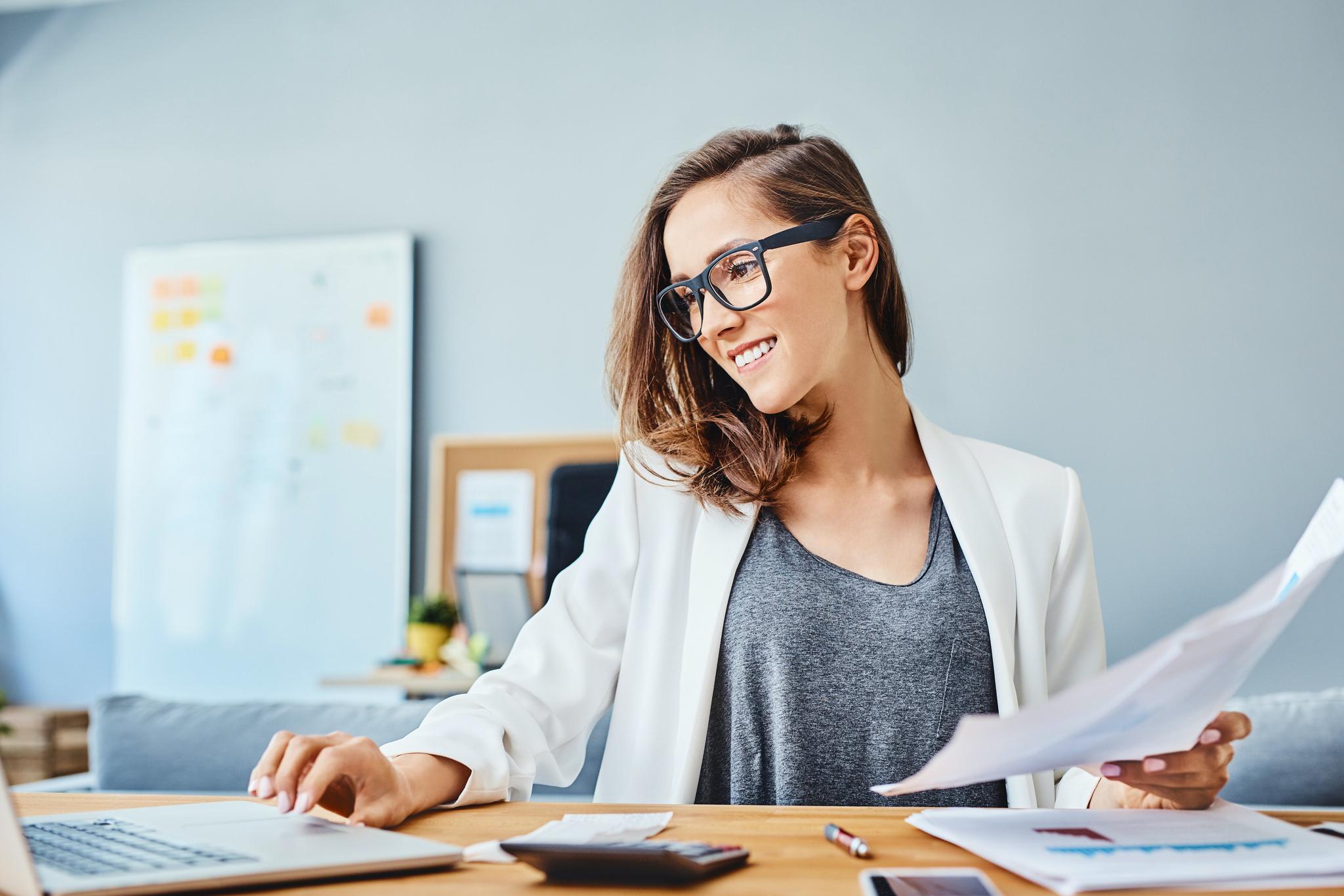5 Critical Junior Accountant Interview Tips | MyPerfectResume