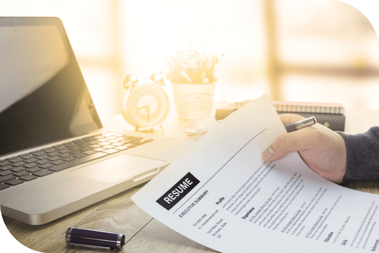 100+ Resume Summary Examples [How-To Guide]